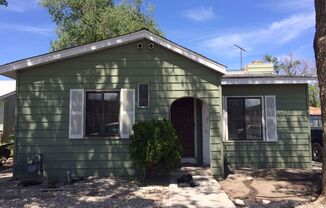 2 beds, 1 bath, $1,850