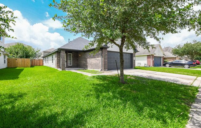 Elegant Living with 4 Bedrooms and 2.0 Baths in Houston, TX