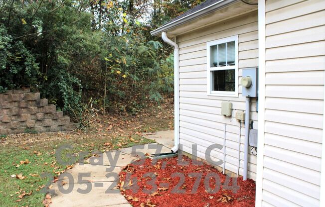 3 beds, 2 baths, $1,450