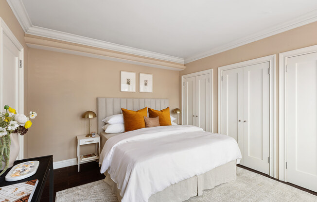 1 bed, 1 bath, 900 sqft, $7,950, Unit 19N