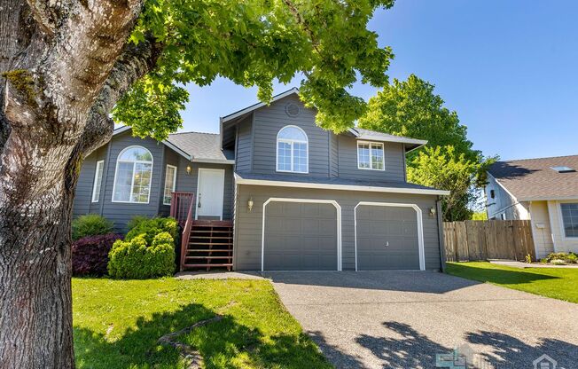 50% off first full month of rent - Stunning 3 bedroom 2.5 bathroom Home