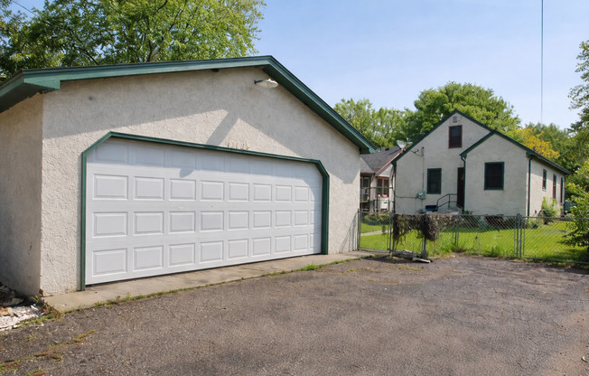 Beautiful 3-bedroom, 2-bath home in Robbinsdale!