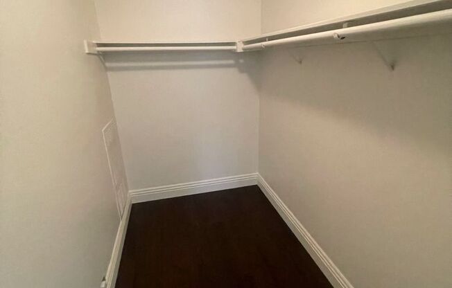 1 bed, 1 bath, $2,100