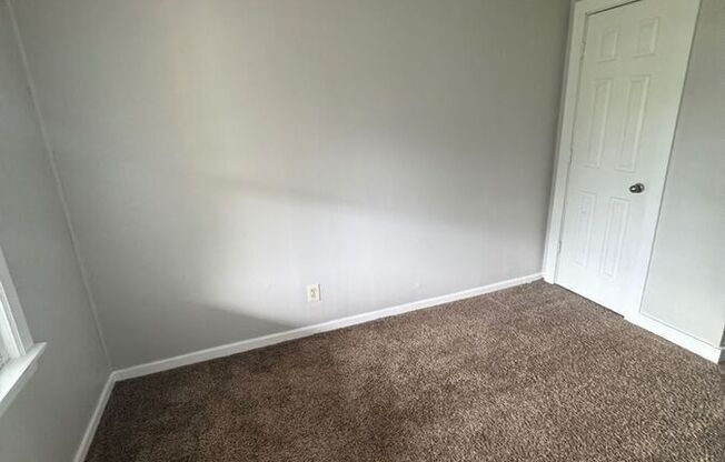 3039 W 51 ST
