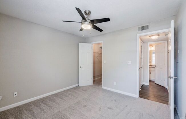 1 bed, 1 bath, 705 sqft, $1,375, Unit 2032