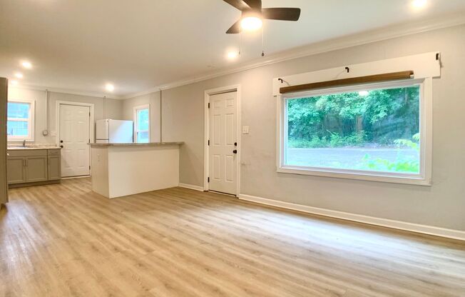 1624 Golf Club Ln