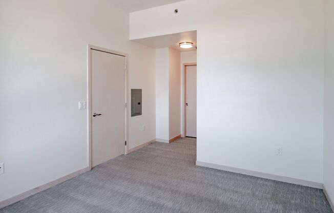 1 bed, 1 bath, 682 sqft, $1,860, Unit 0914