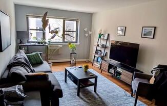 1 bed, 1 bath, $1,825, Unit 3160-402