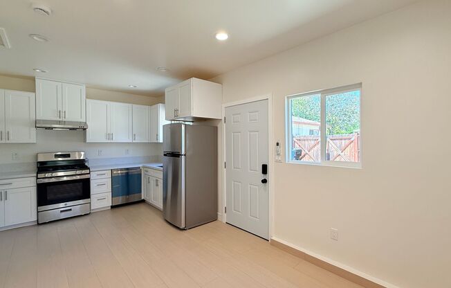 Brand New 1 Bed / 1 Bath ADU in Glendora – Available Now!