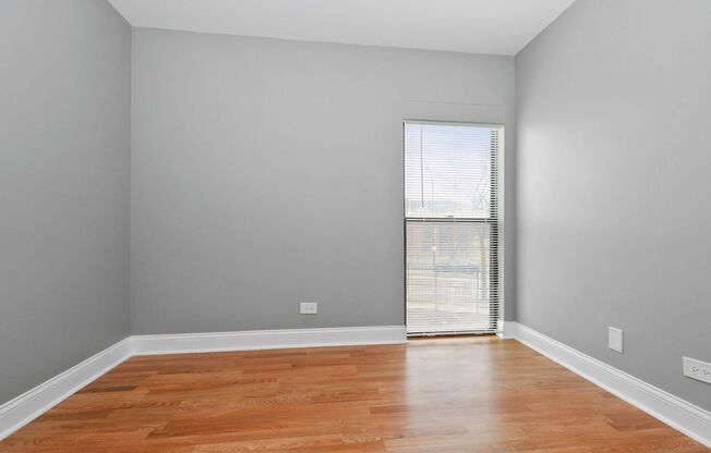 2 beds, 1 bath, 1,100 sqft, $1,860, Unit 3110-201