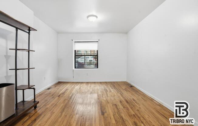 131 W 130 ST