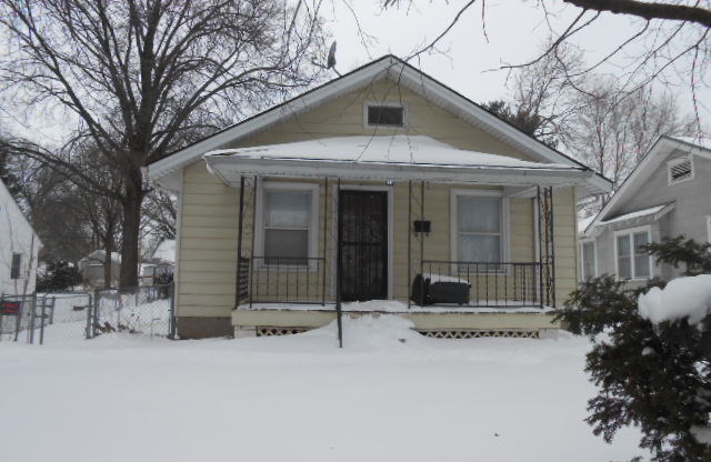 2 beds, 1 bath, $1,045