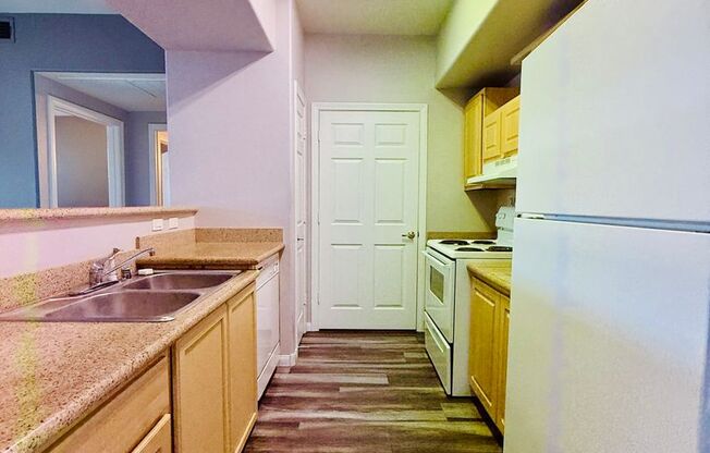 1 bed, 1 bath, $1,225, Unit # 1155