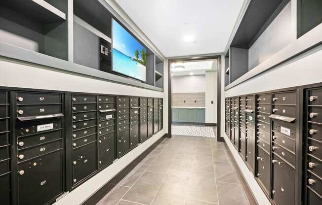 a look at the renovated locker room at the preserve at great pond apartments in windsor locks
