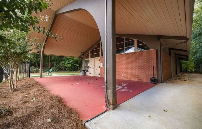 250 Little St. Apt. 202B
