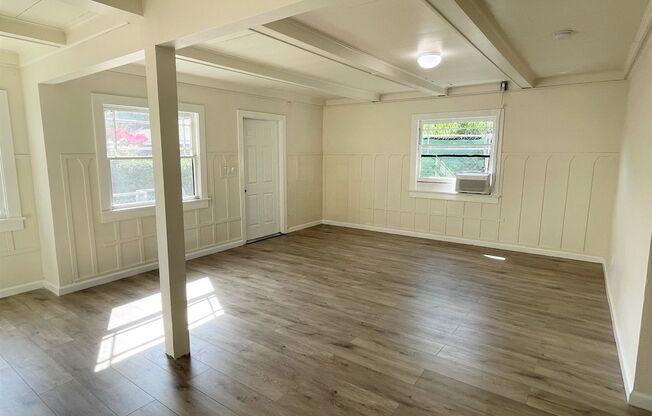 Newly renovated 2 + 2 in Mar Vista/Palms