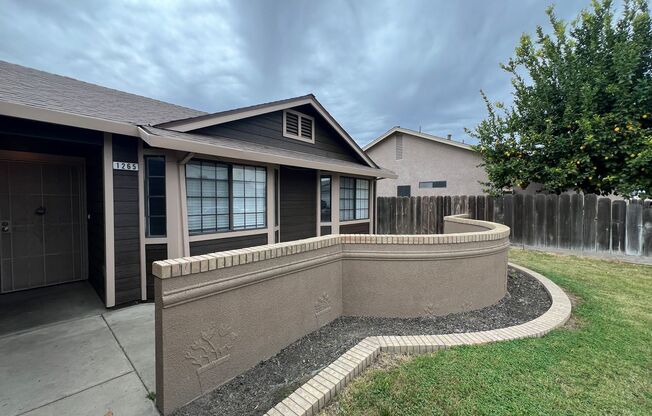 4-bedroom single story home in Turlock!