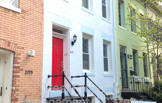 2131 Newport Place, NW