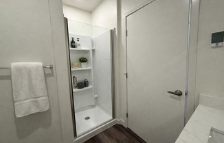 Studio, 1 bath, 329 sqft, $1,725, Unit 207