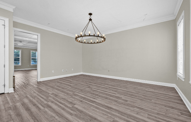 110 COMMONWEALTH CT N