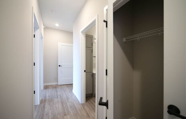 2 beds, 2 baths, 1,186 sqft, $2,700, Unit 508