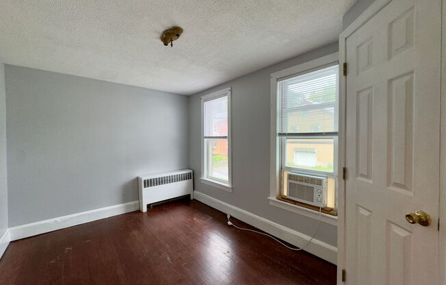 Charming 2-Bedroom Townhome with Spacious Yard in Westminster