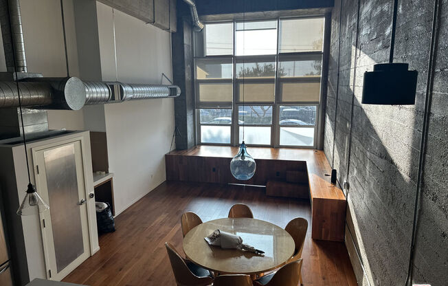 Studio, 2 baths, 2,510 sqft, $4,500, Unit 147