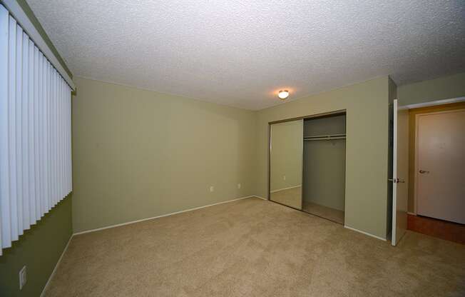 Ocean View Townhomes unfurnished spacious bedroom