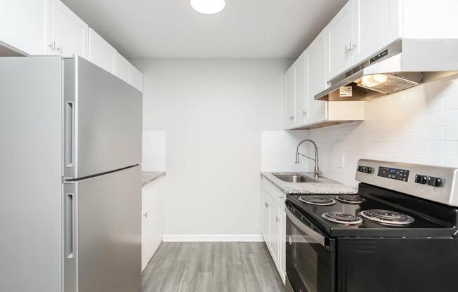 1 bed, 1 bath, 675 sqft, $1,100