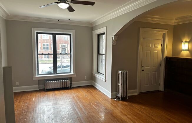 4843-4845 S Michigan