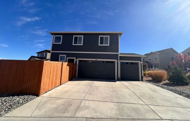 4 beds, 2.5 baths, $3,100