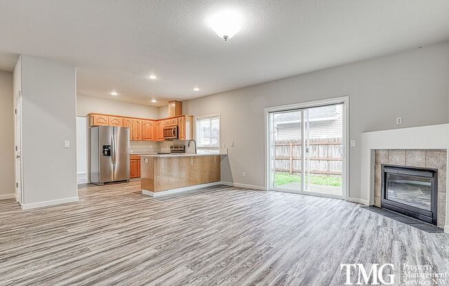 Corner Lot Spacious 4 Bedroom, 2.5 Bath Home In Curtin Creek Neighborhood!