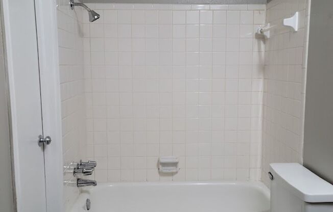 Bryant Grove Apartments