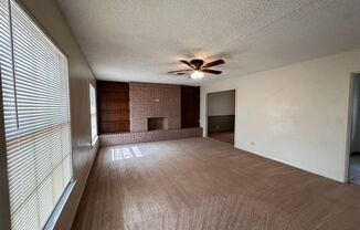 3 beds, 1 bath, $995