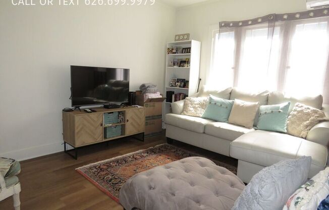 140 1/2 MELROSE AVE