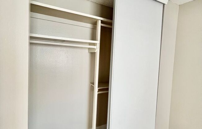 2 beds, 1 bath, 633 sqft, $2,395, Unit 11