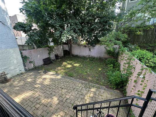268 E 235 ST