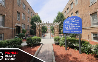 620 W Barry Ave