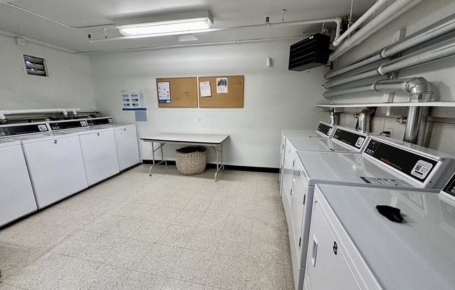 1 bed, 1.5 baths, 750 sqft, $3,000, Unit 307