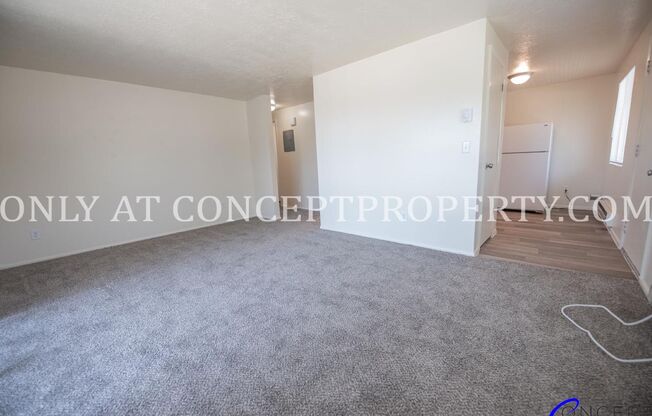 2 beds, 1 bath, 840 sqft, $1,210, Unit 36