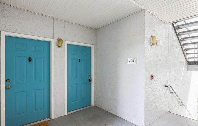 Beautifully Updated Condo!