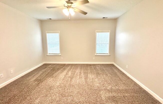 4 beds, 2.5 baths, 1,957 sqft, $1,975, Unit 1