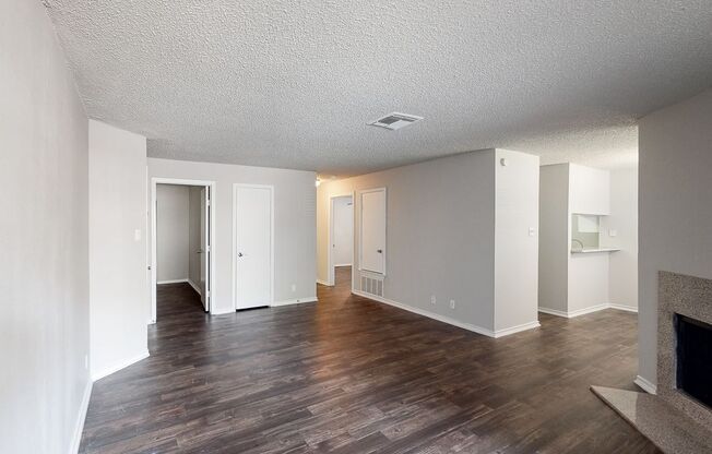 1 bed, 1 bath, 950 sqft, $919
