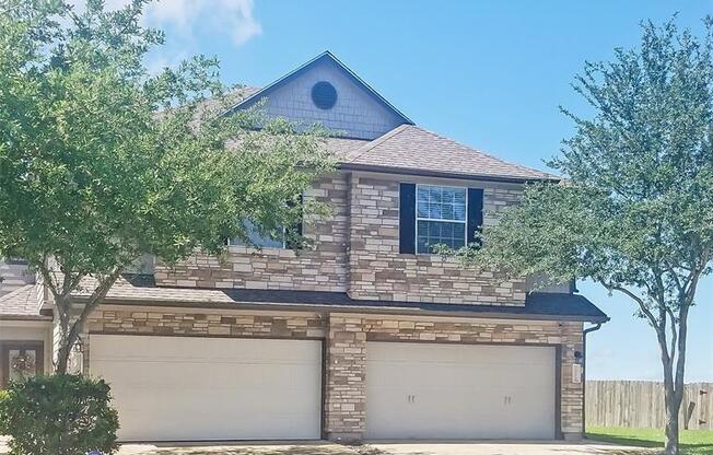 3202 PEARL BLF LN