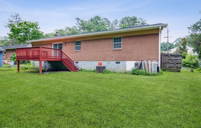 2817 Carriage Lane