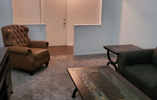 1016 Mary Dr. Hurst, TX 76053