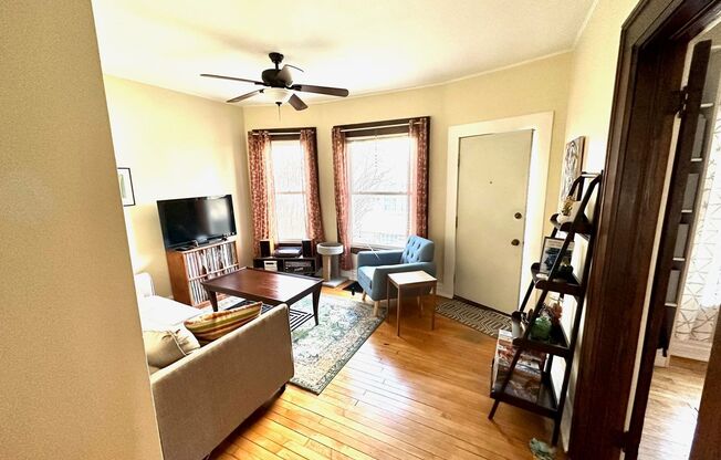 1 bed, 1 bath, $1,475, Unit #2