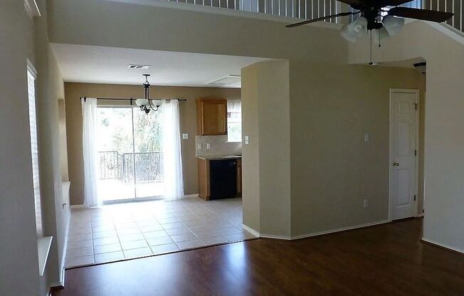 Vaulted 3 Bedroom Home in Avery Ranch