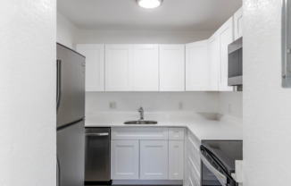 Deerfield Gardens Apartments