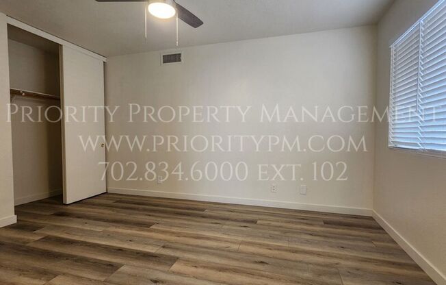 GREAT 3 BEDROOM SINGLE STORY IN THE SOUTHWEST - NO HOA'S!!!
